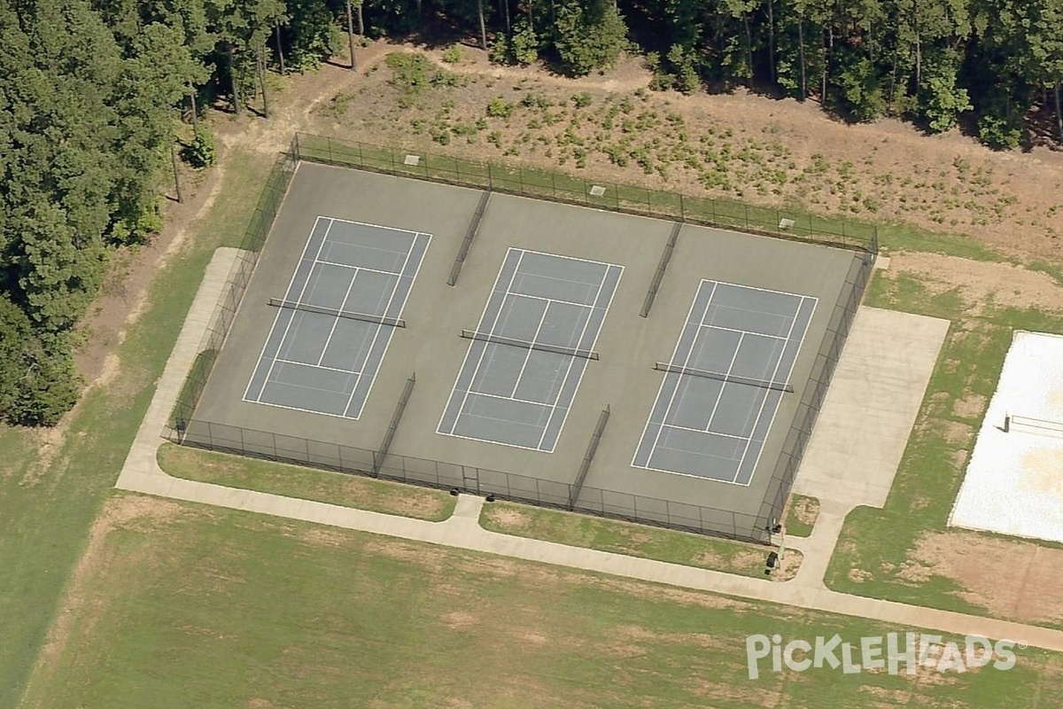 Photo of Pickleball at Va-Du-Mar McMillan Park